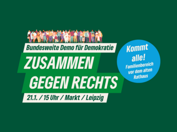 Viele Menschen in bunter Kleidung. Text: Bundesweite Demo für Demokratie, Aufstehen gegen Rechts