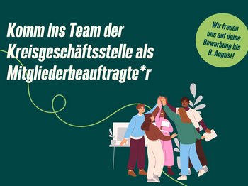 Komm ins Team der Kreisgeschäftsstelle als Mitgliederbeauftragte. Bild: Menschen in bunter Kleidung klatschen die Hände über einem Schreibtisch zusammen. 